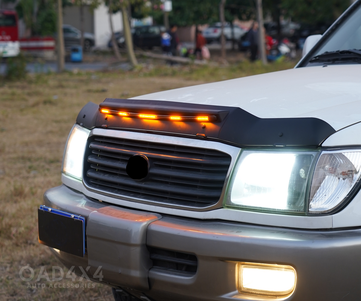 Bonnet Protector with LED Lights for Toyota LandCruiser 100 1998-2007