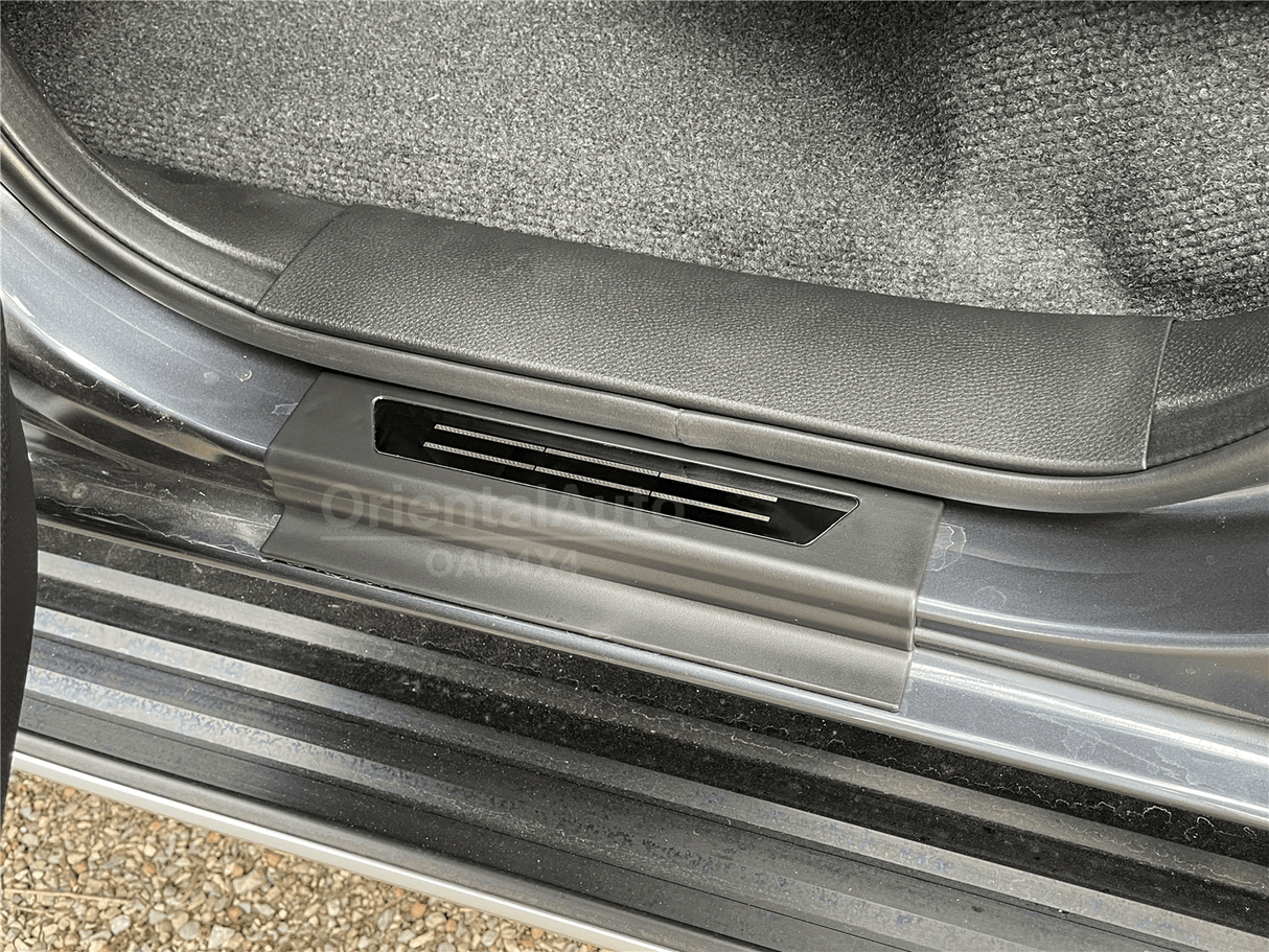 ABS Door Sill Protector for ISUZU D-MAX / DMAX Dual Cab 2020-Onwards