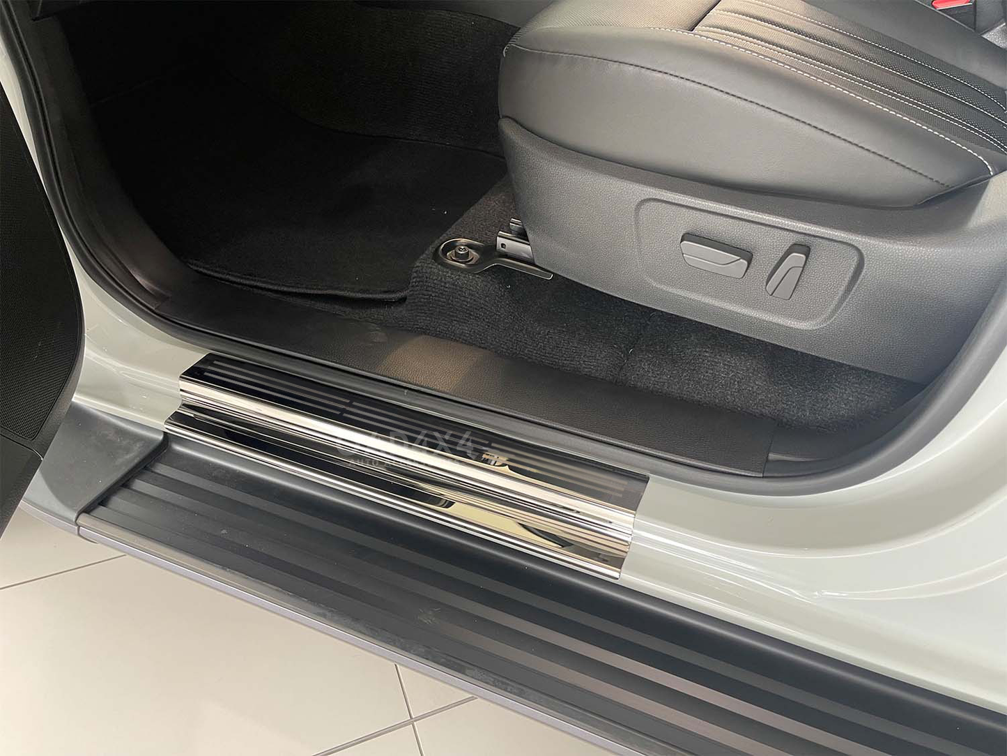 Car Floor Mats & Door Sills Protector for ISUZU MU-X 2021-Onwards