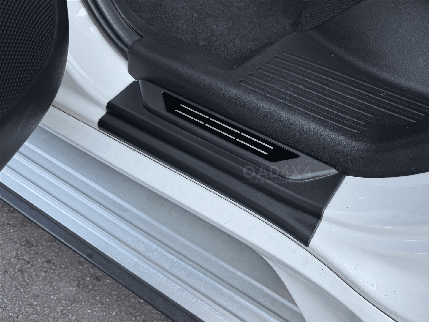 5D Car Floor Mats & Door Sills Protector for Mitsubishi Pajero Sport 2015-Onwards