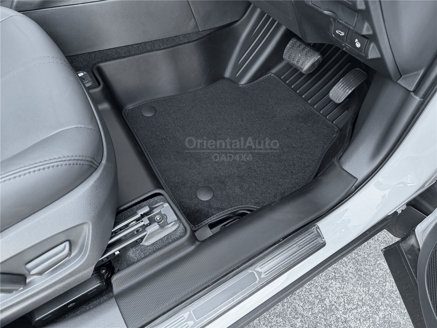 5D Double-Layer Car Floor Mats for Toyota Corolla Cross 2022-Onwards