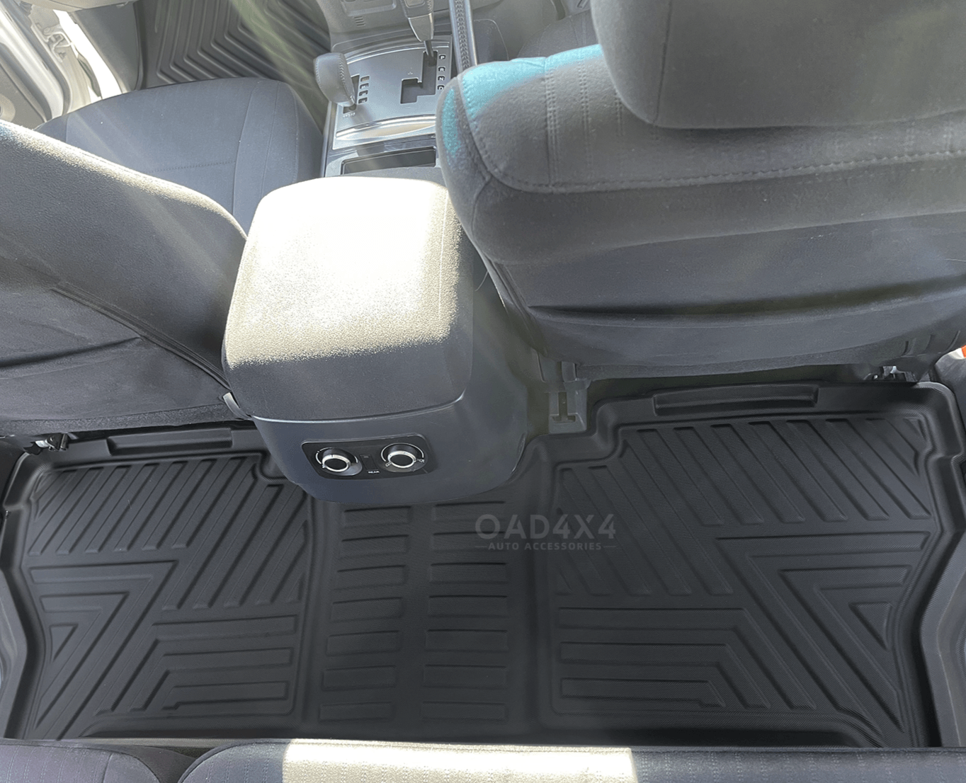 5D TPE Car Floor Mats for Mitsubishi Pajero 2000-2021