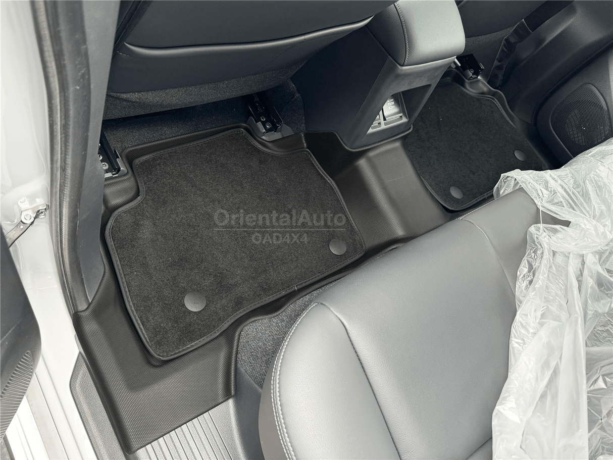 5D Double-Layer Car Floor Mats for Mitsubishi Pajero Sport 2015-Onwards