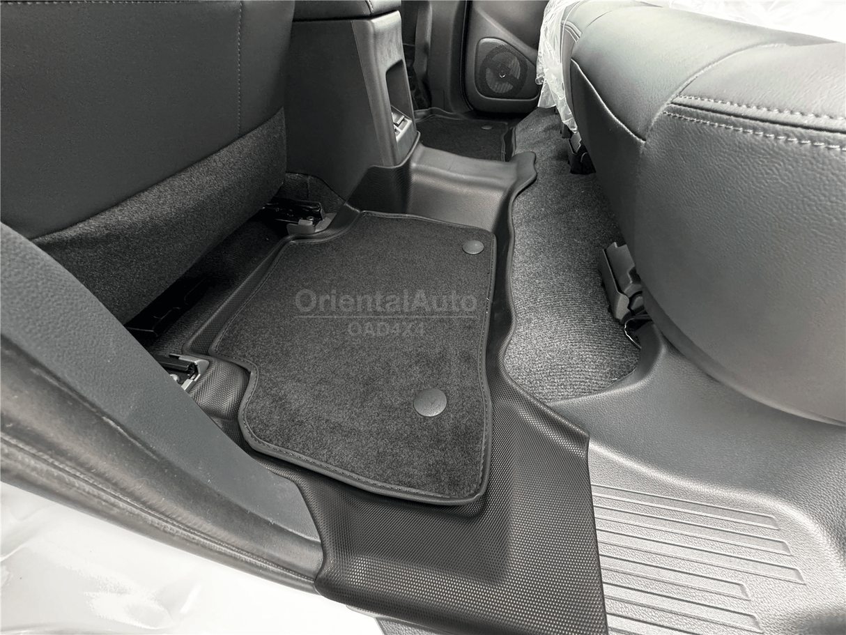 Double-Layer Floor Mats & Door Sill Protector for Mitsubishi Pajero Sport 2015-Onwards