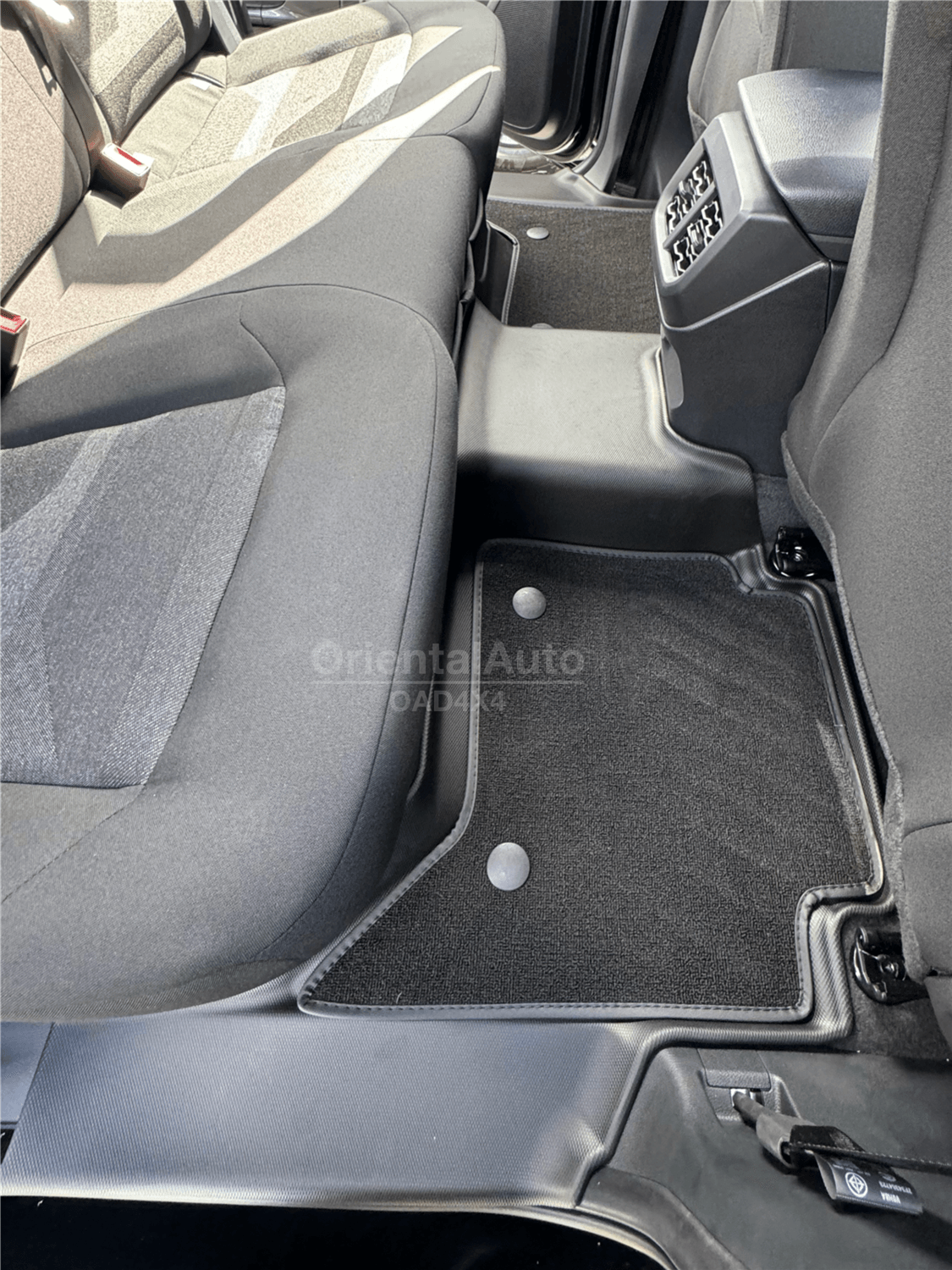 Double-Layer Floor Mats & Door Sill Protector for Ford Ranger Next-Gen Dual Cab 2022-Onwards