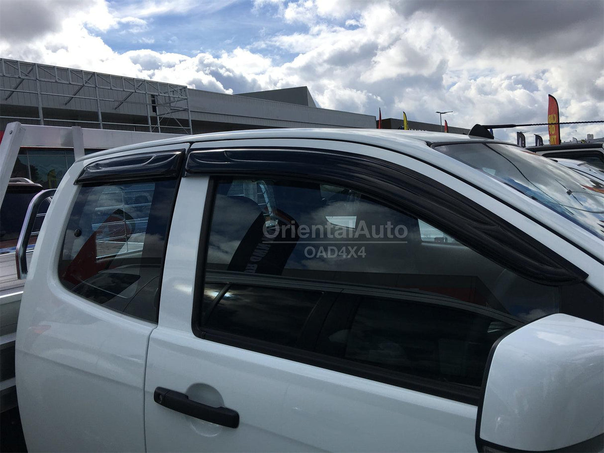 Bonnet Protector & Weather Shields for ISUZU DMAX D-MAX Extra Cab 2012-2016